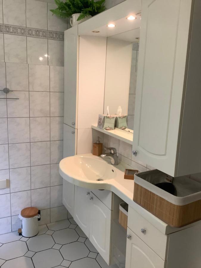 Neu Renoviert 2025! 4Zimmer 8 Einzelbetten Ferienwohnung Zeche Zollverein Эссен Экстерьер фото