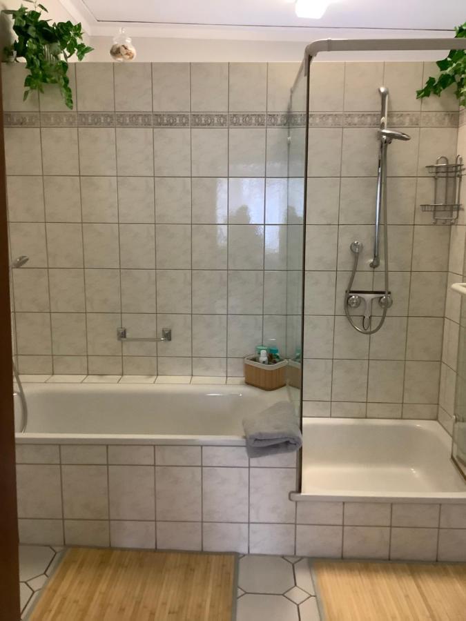 Neu Renoviert 2025! 4Zimmer 8 Einzelbetten Ferienwohnung Zeche Zollverein Эссен Экстерьер фото